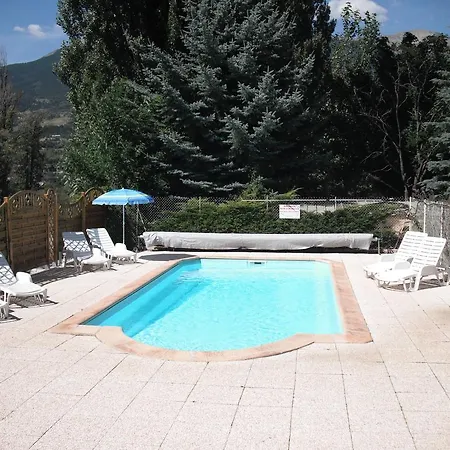 Les Grillons Campingplads Embrun