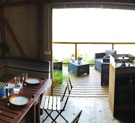 Les Grillons