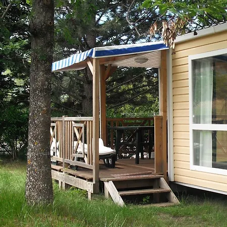 Camping Les Grillons Embrun